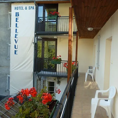 & Spa Bellevue