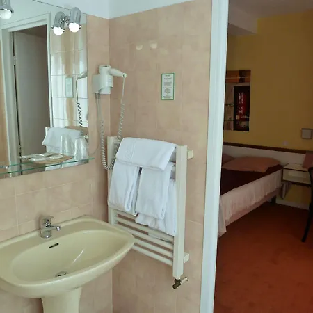 & Bellevue Otel 2*